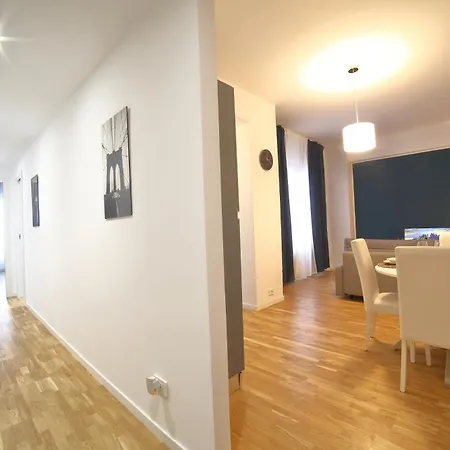 Apartment Elegant 7 Floor Of The Tower Free Wi-fi Genoa