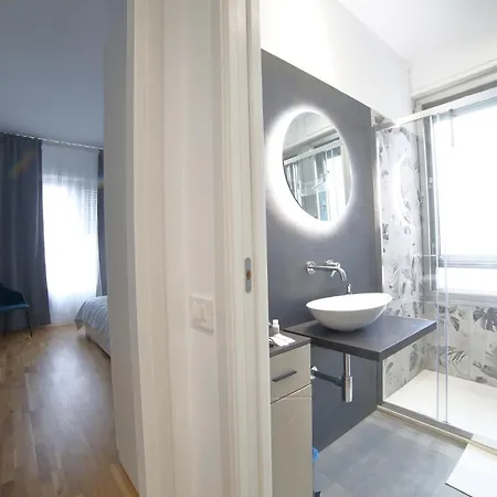 Apartment Porto Antico 5 Minuti - Near Acquario - Free Wi-fi E Ac - Settimo Piano Della Torre *