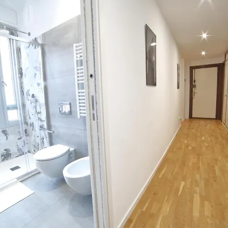 Apartamento Porto Antico 5 Minuti - Near Acquario - Free Wi-fi E Ac - Settimo Piano Della Torre Génova